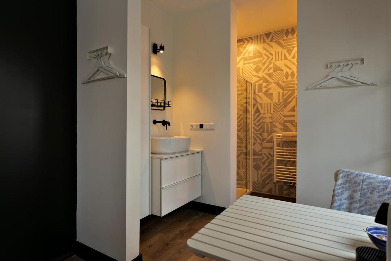 Stadsslaperij B&B Тилбург Экстерьер фото